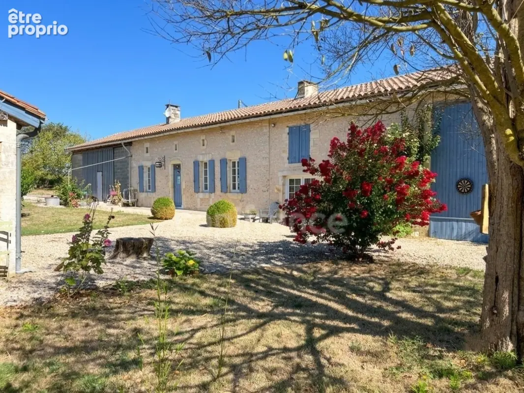 Maison à VANZAC