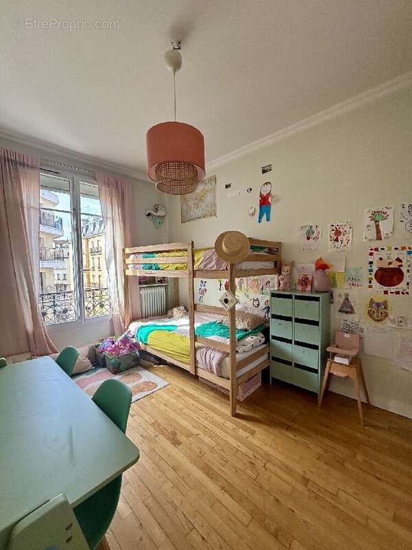 Appartement à ASNIERES-SUR-SEINE