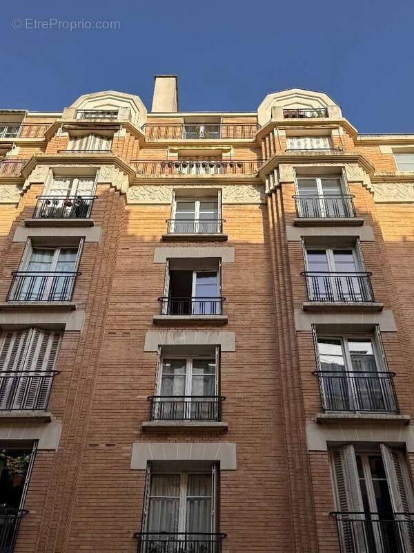 Appartement familial 3 pièces 63 m2 75016 Paris : - photo 6