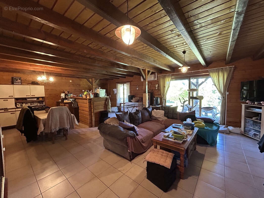 Maison à Saint-Clément en Corrèze - photo 4