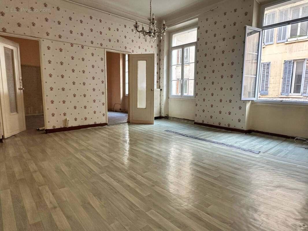 Appartement à TOULON