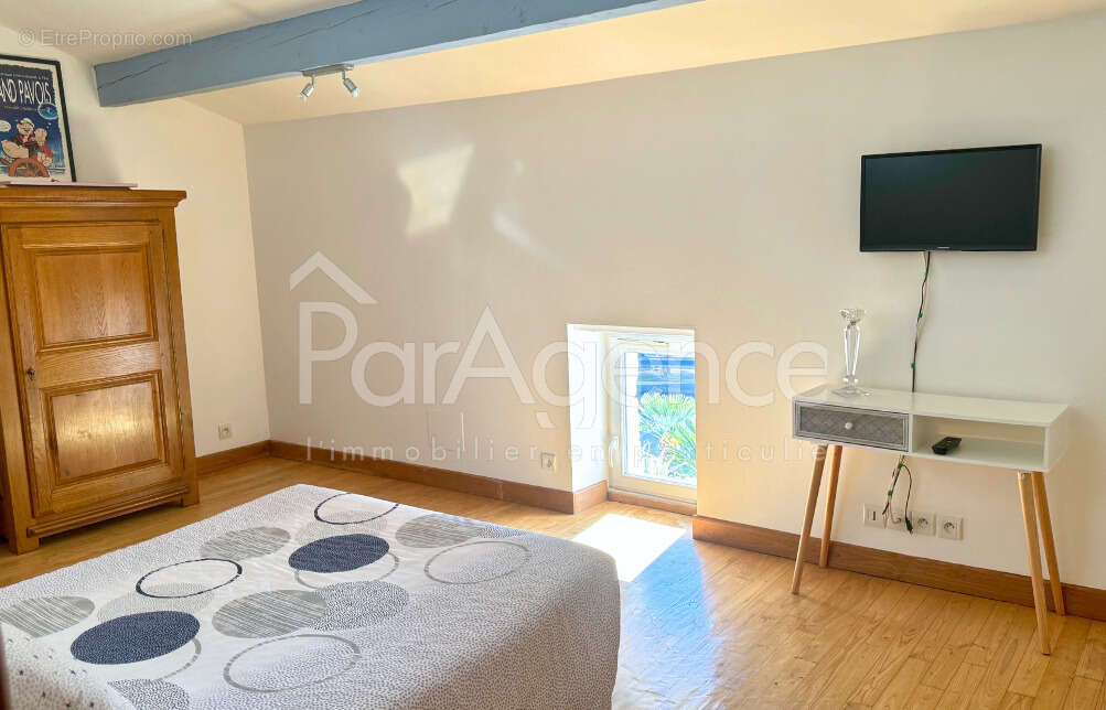 Maison à SAINT-PALAIS-SUR-MER