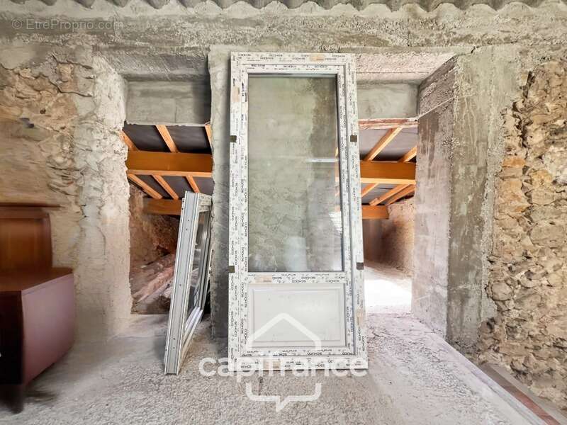 Maison à CAMPS-LA-SOURCE