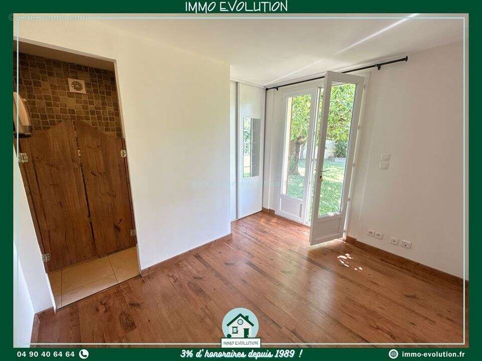 Maison à CAMARET-SUR-AIGUES