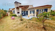 Maison à COURNANEL