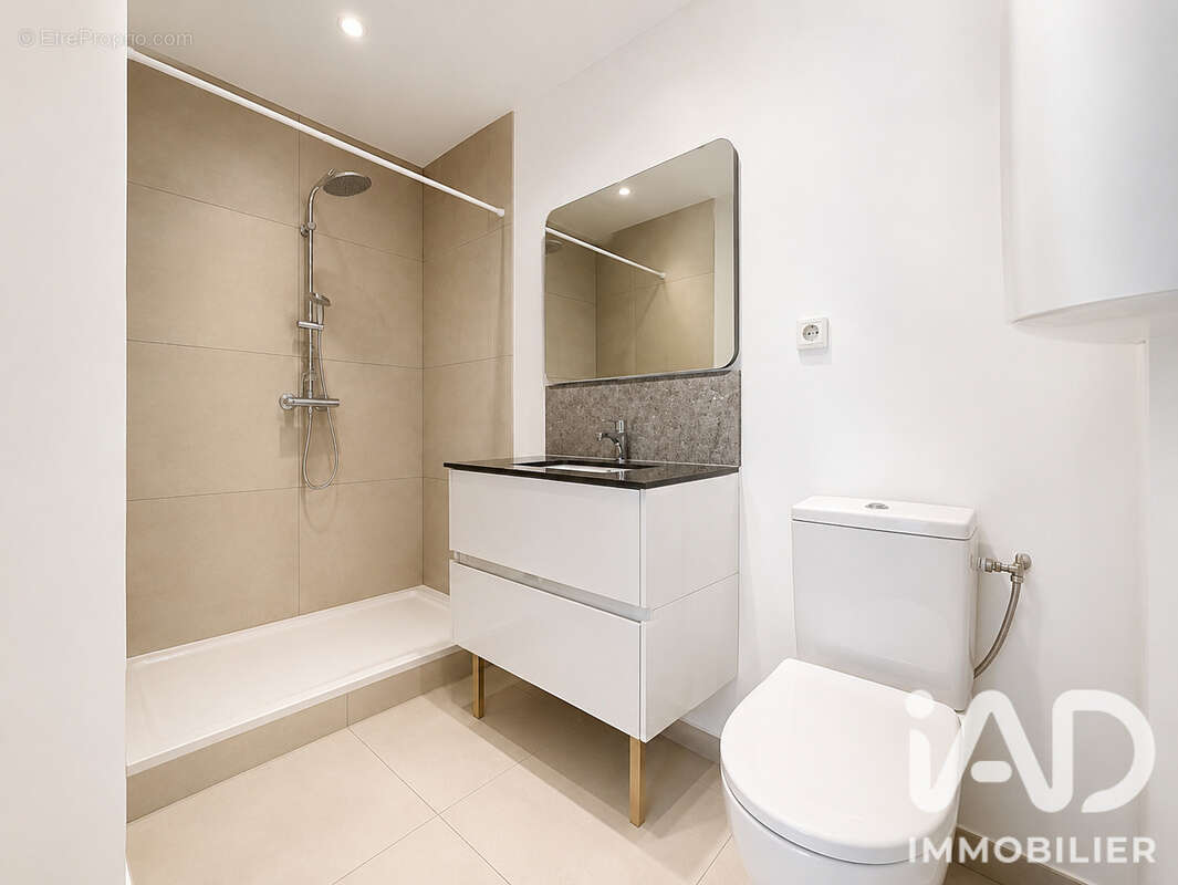 Appartement 48 m² à Toulon  - photo 3