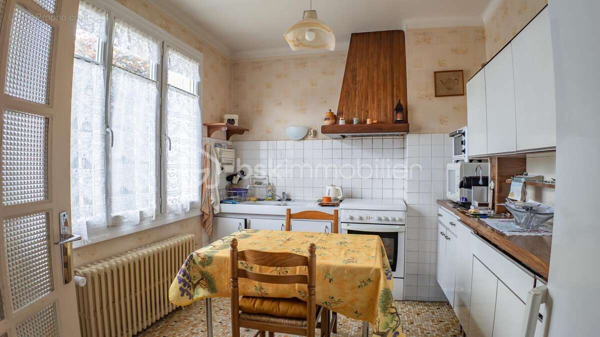 Maison à COULANGES-LES-NEVERS