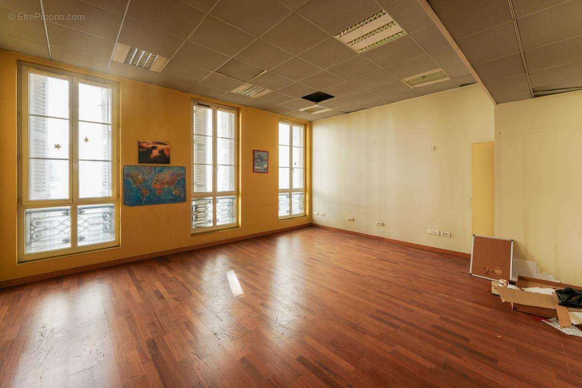Appartement à MARSEILLE-6E