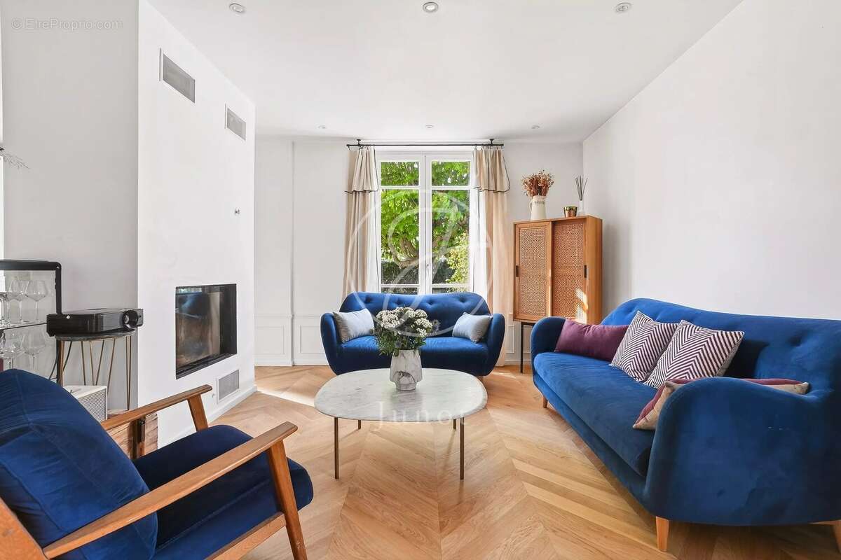 Maison à LE VESINET