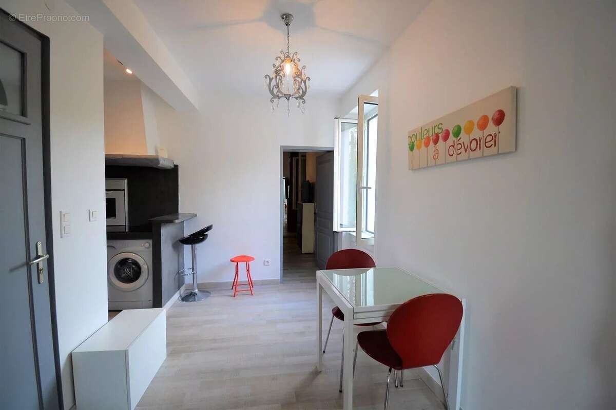 Appartement à LA TURBIE