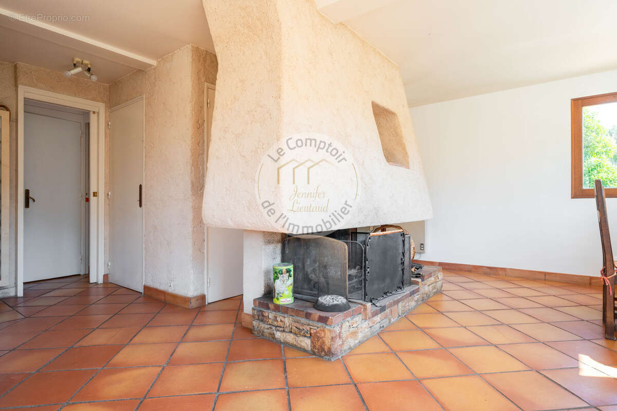 Maison à MARSEILLE-9E