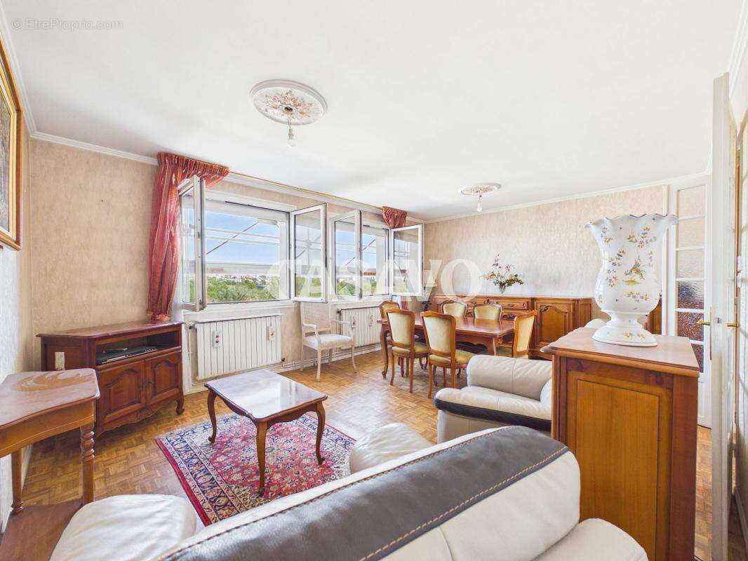 Appartement à CHAMPIGNY-SUR-MARNE