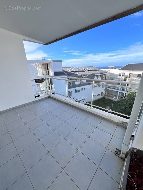 Appartement à SAINT-DENIS