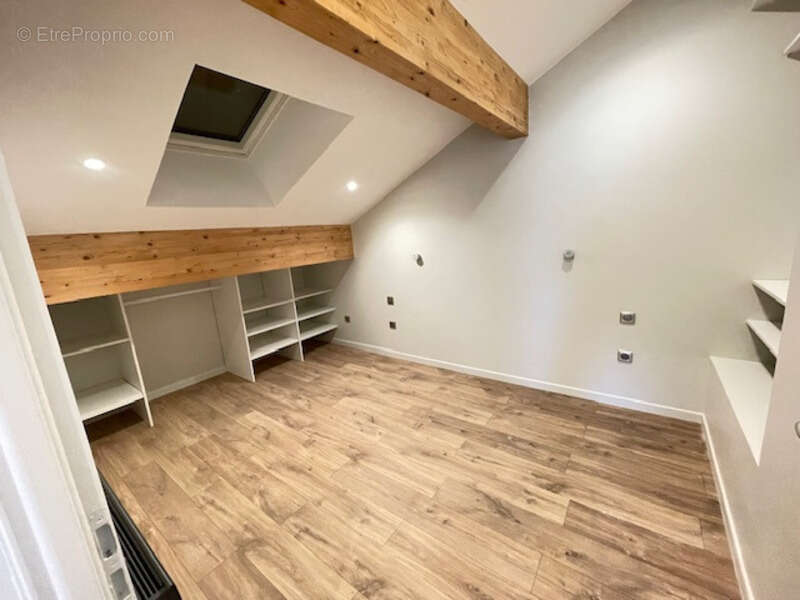 Maison à SAINT-YRIEIX-SUR-CHARENTE