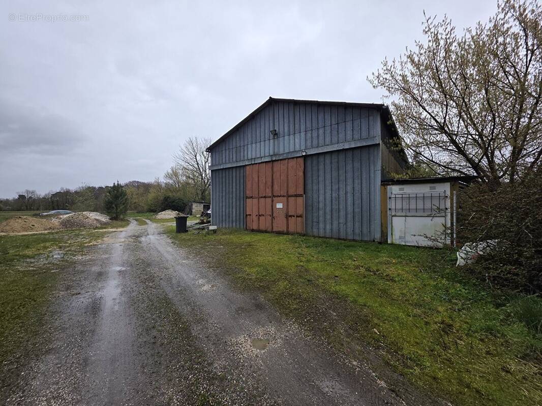 Commerce à MERIGNAC