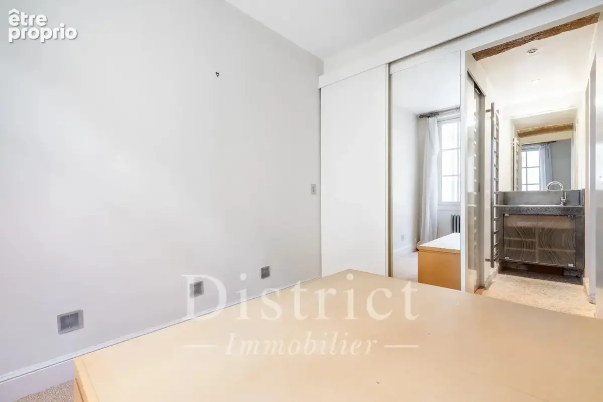 Exclusivité île Saint Louis - Appartement de 42m² plein de charme - photo 11