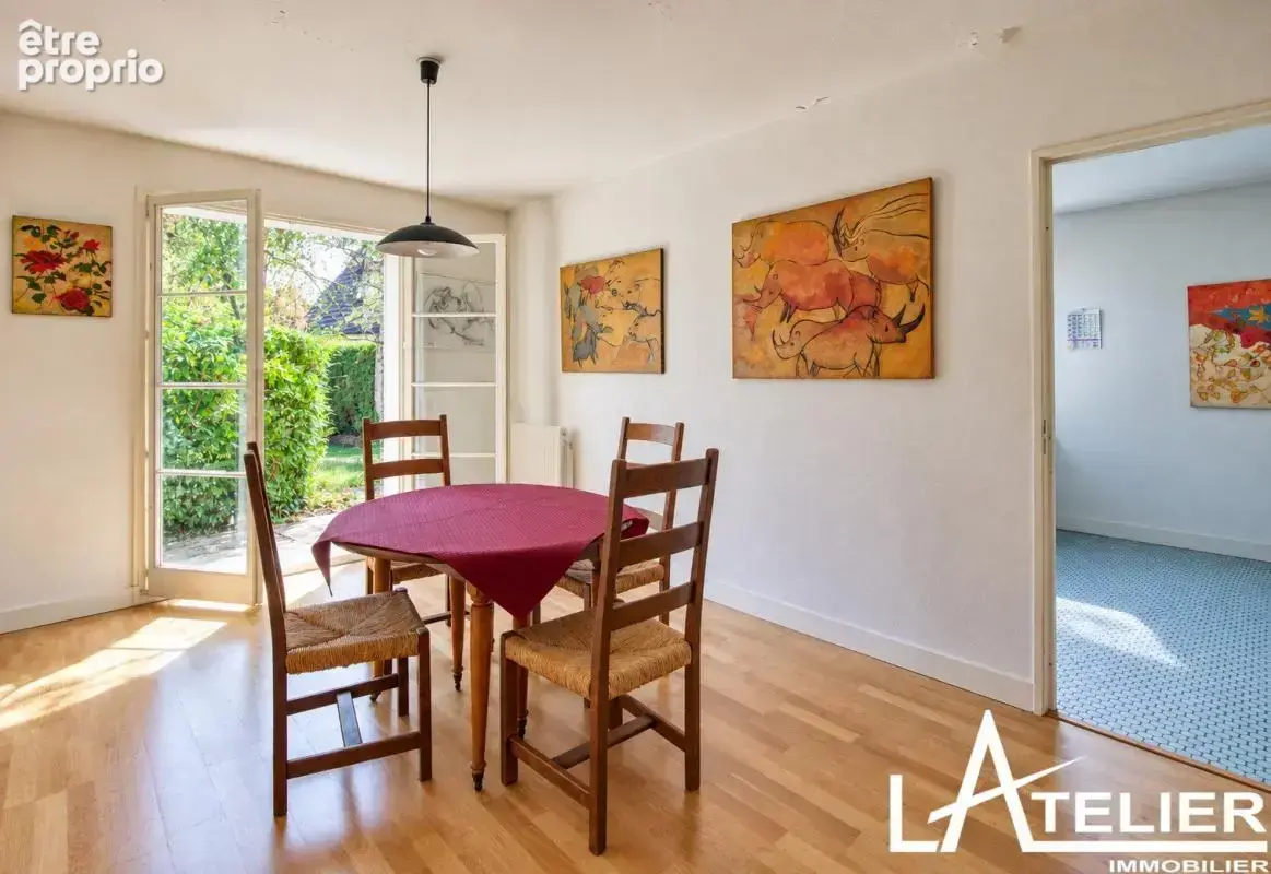 Maison 8 pièces 224 m² à vendre à Saint-Nom-La-Breteche (78860) - photo 2