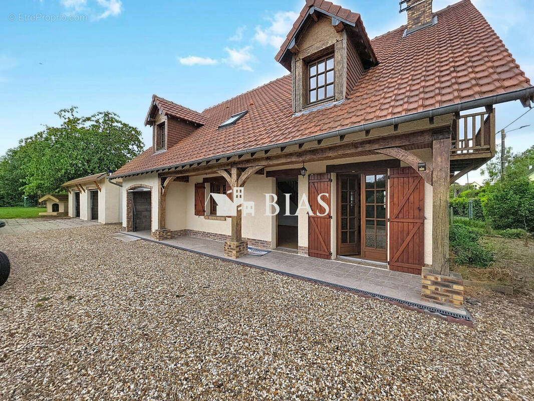 Maison à QUEVILLON