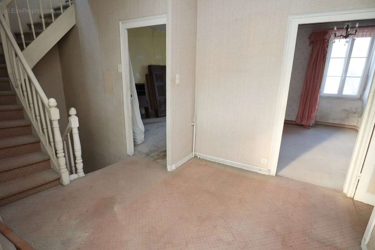 Appartement à CARHAIX-PLOUGUER