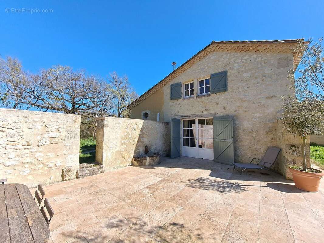 Maison à LA ROMIEU