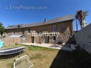 Maison à MINIAC-SOUS-BECHEREL