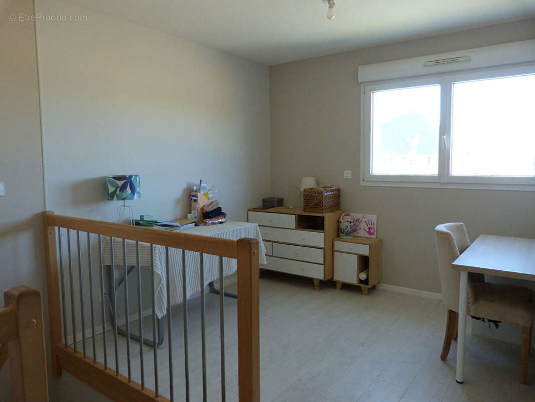 Pavillon récent - Contemporain - 4 chambres - photo 9