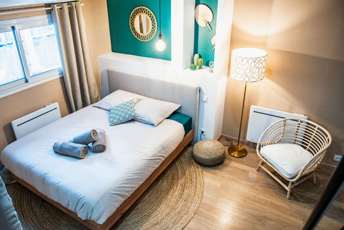 Appartement à MARSEILLE-1E