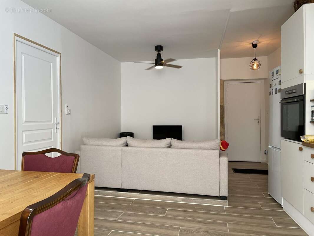 Salon et salle à manger appartement 55 m² Béziers - Appartement à BEZIERS