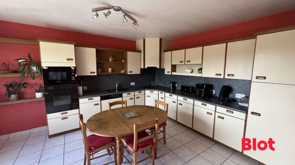 Maison à ERCE-PRES-LIFFRE