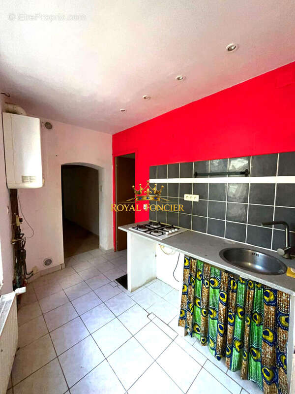 Maison 74 m² à Descartes  - photo 4