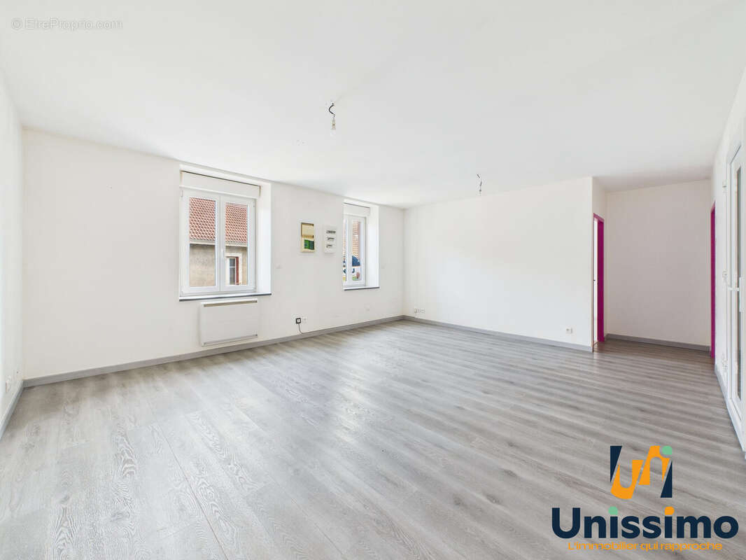 Appartement à L'ISLE-SUR-LE-DOUBS