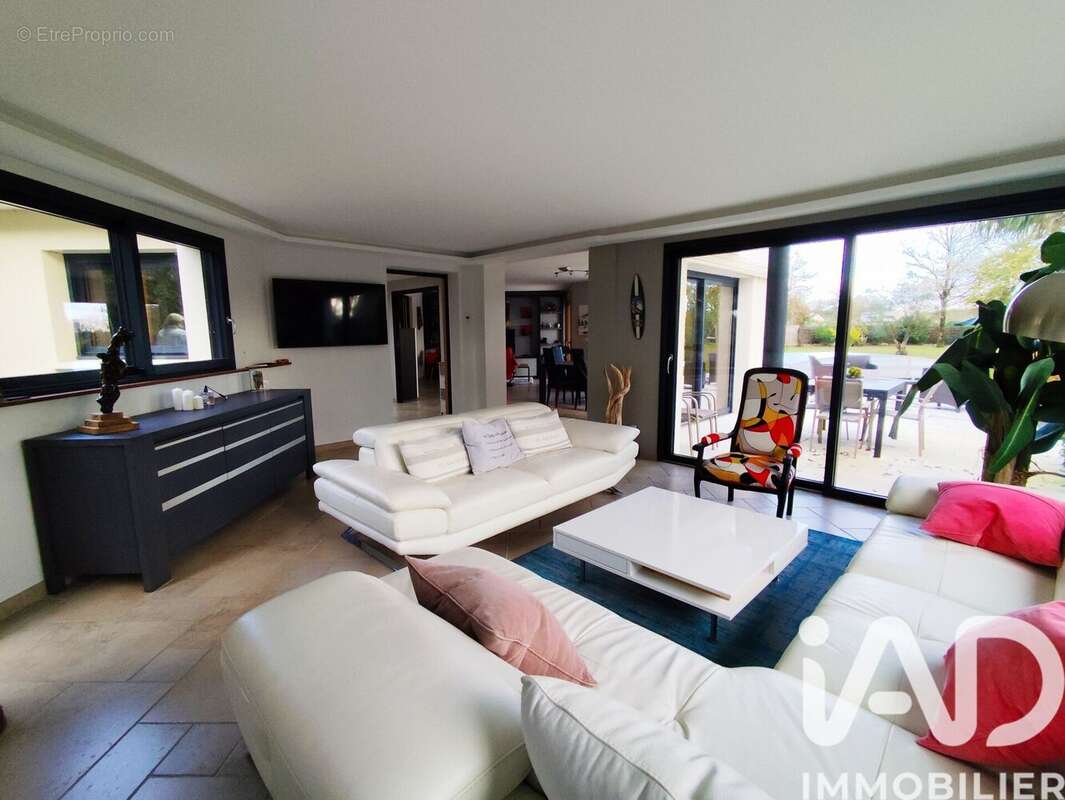 Photo 8 - Maison à BAINS-SUR-OUST