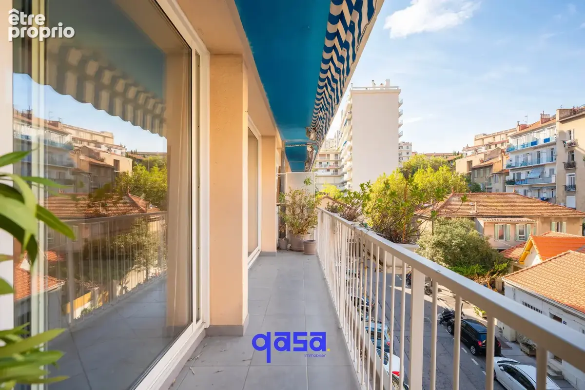 Appartement à MARSEILLE-7E