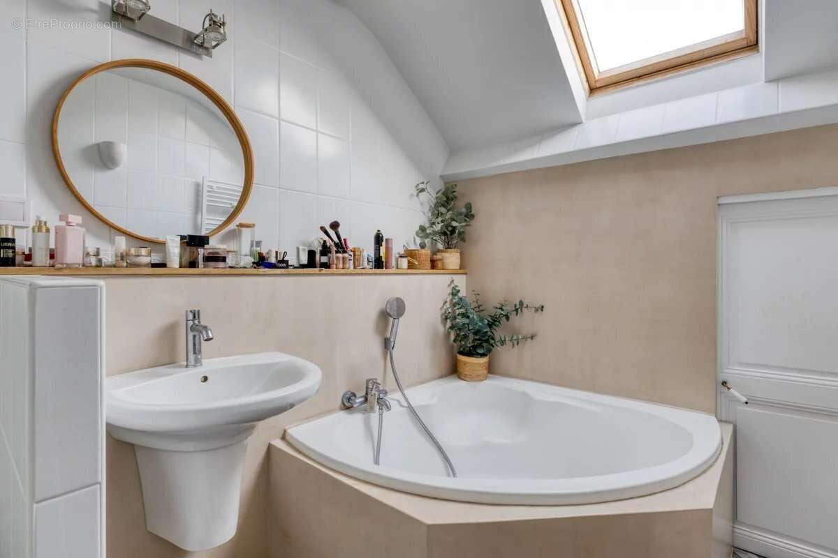 Maison à BOIS-COLOMBES