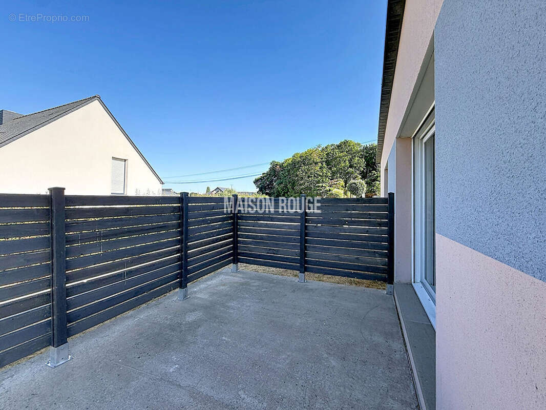 Maison de plain-pied avec quatre chambres et jardin - photo 27