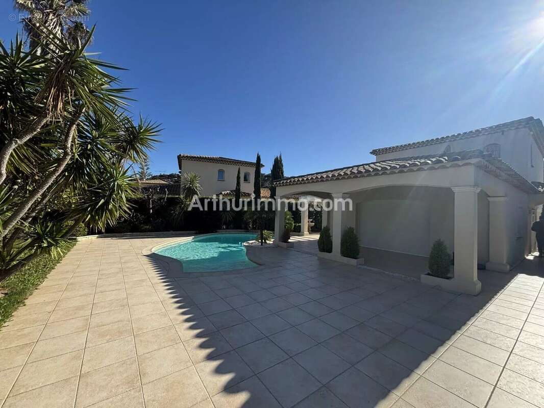 Maison à SAINTE-MAXIME