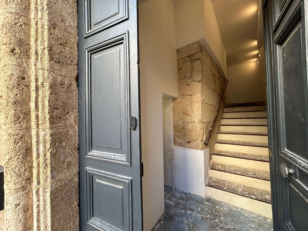 Maison à POUSSAN
