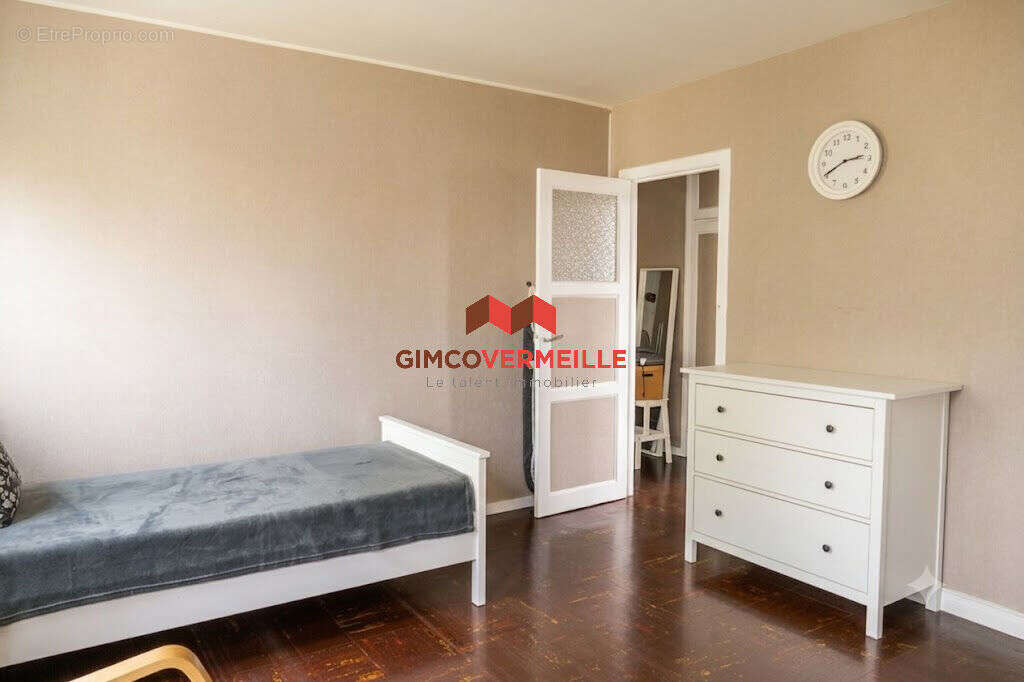 Appartement à RUEIL-MALMAISON