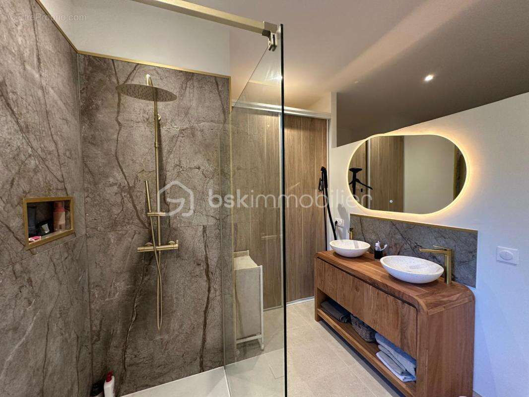  Une maison neuve d’exception où chaque détail a été pensé pour votre confort  - photo 8