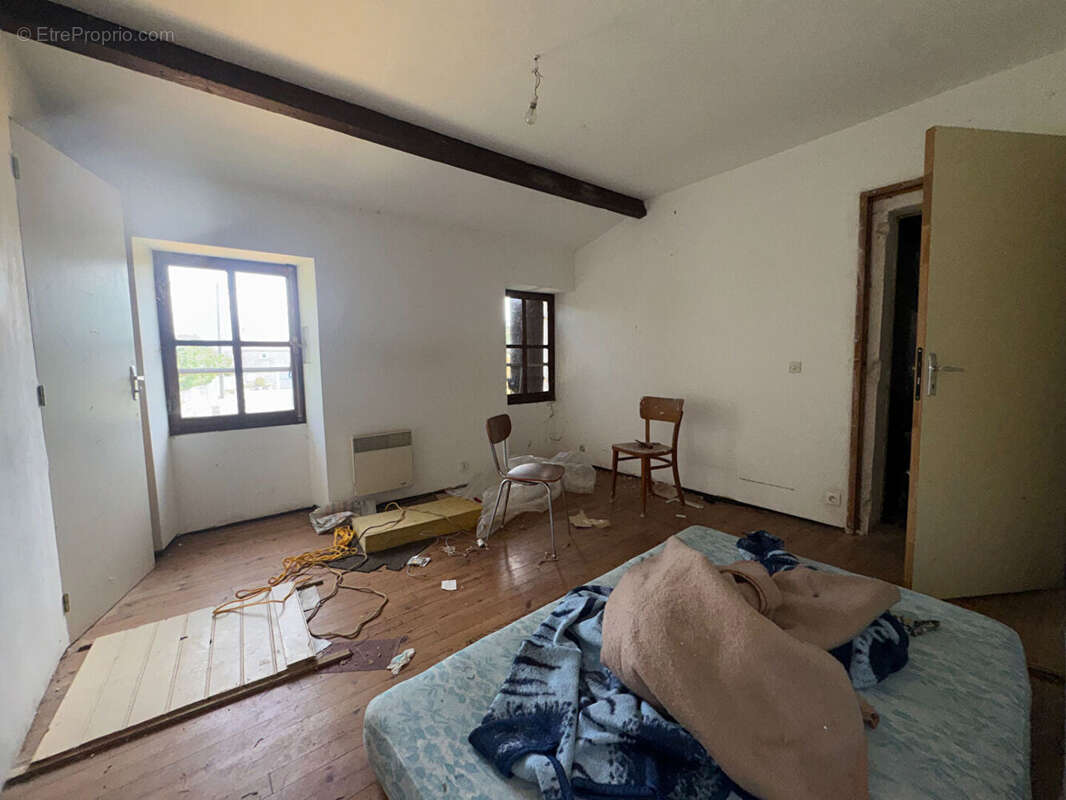 Exclusivité - 2 maisons en pierre à 15min de Rochefort - photo 12