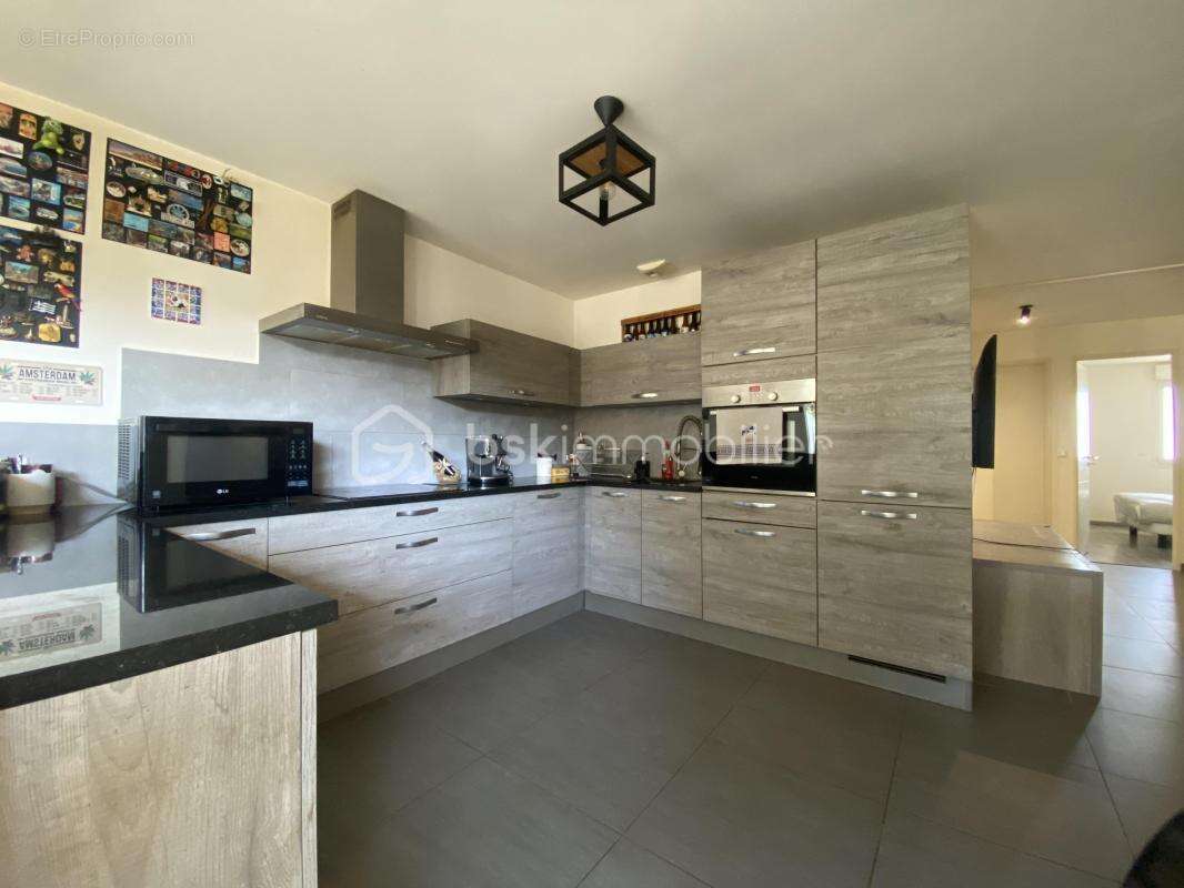 Appartement à MARLIOZ