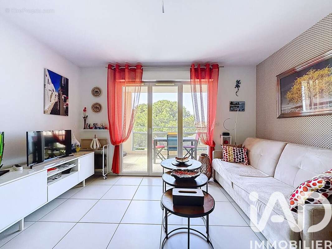 Photo 2 - Appartement à SIX-FOURS-LES-PLAGES
