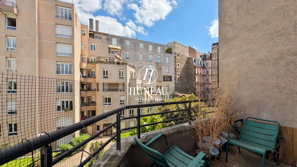 Appartement à PARIS-18E
