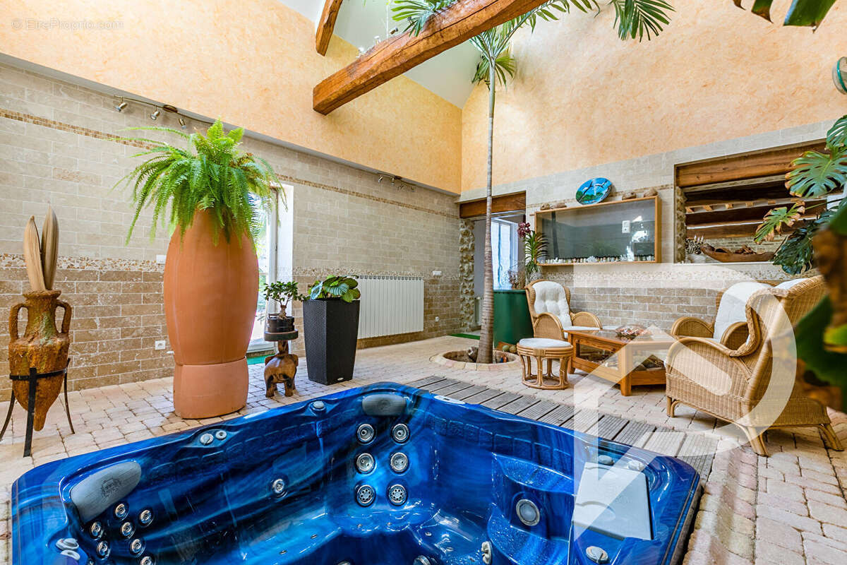 Maison à GRANDFRESNOY