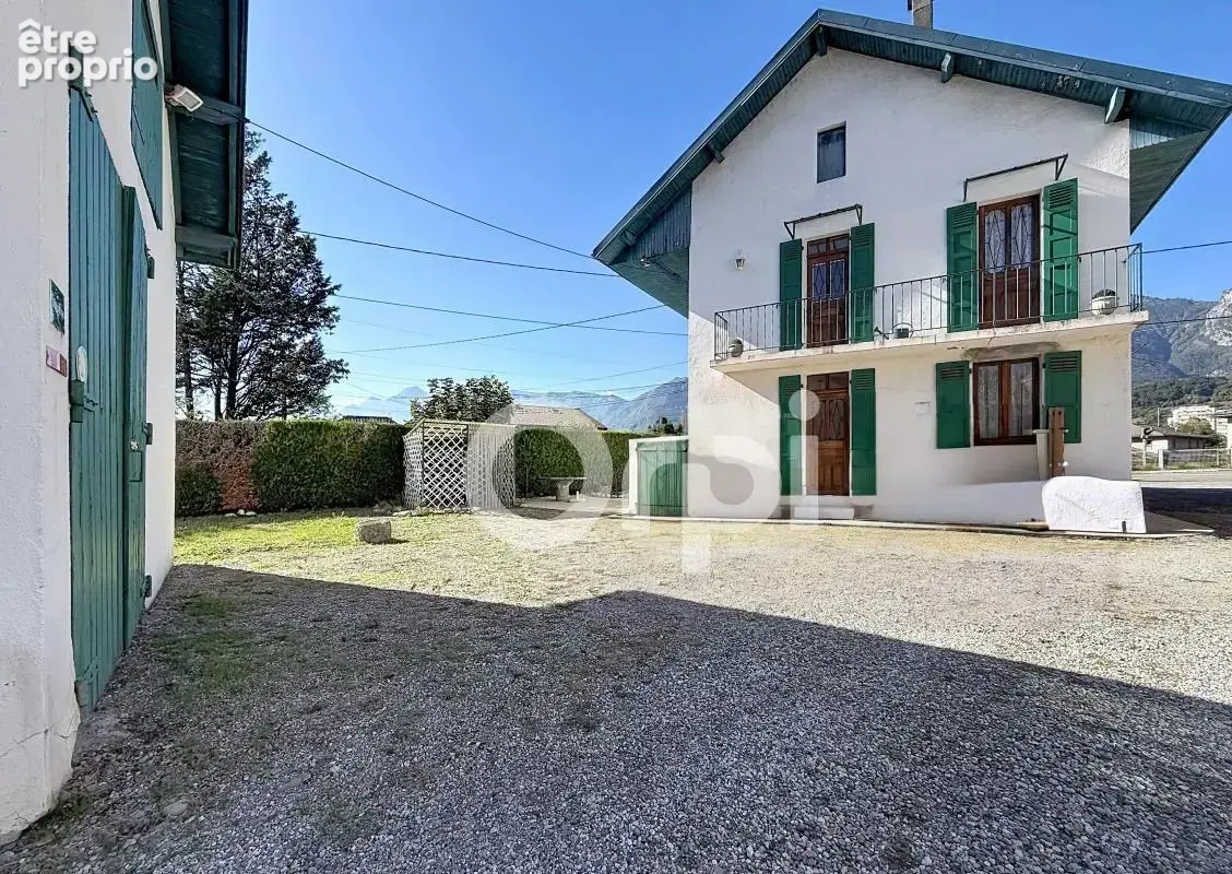 Maison 5 pièces À Vendre - photo 1