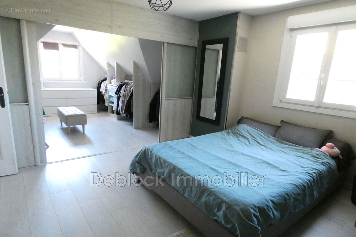 Maison 174 m² à Warhem  - photo 4