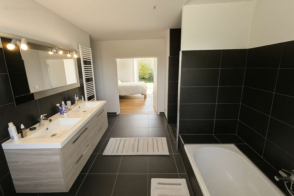 Maison à CASTELMAUROU