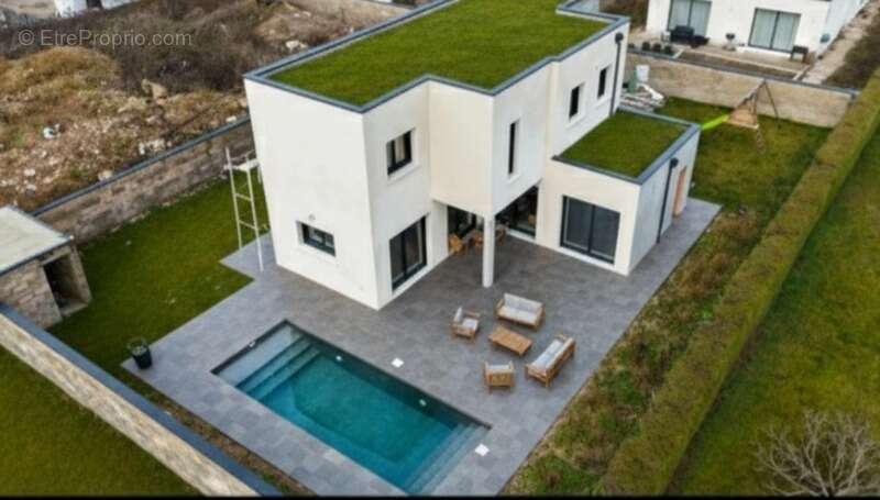 Maison à NEUILLY-LES-DIJON