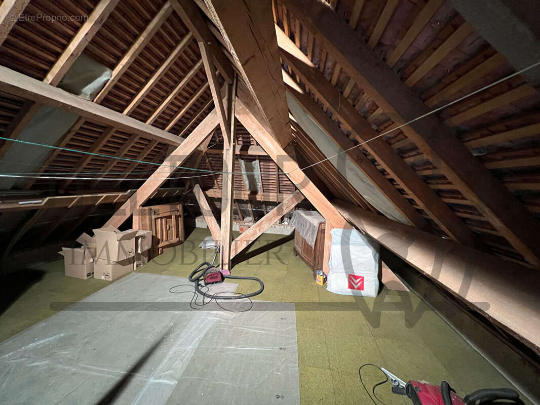 Maison à COULOMMIERS