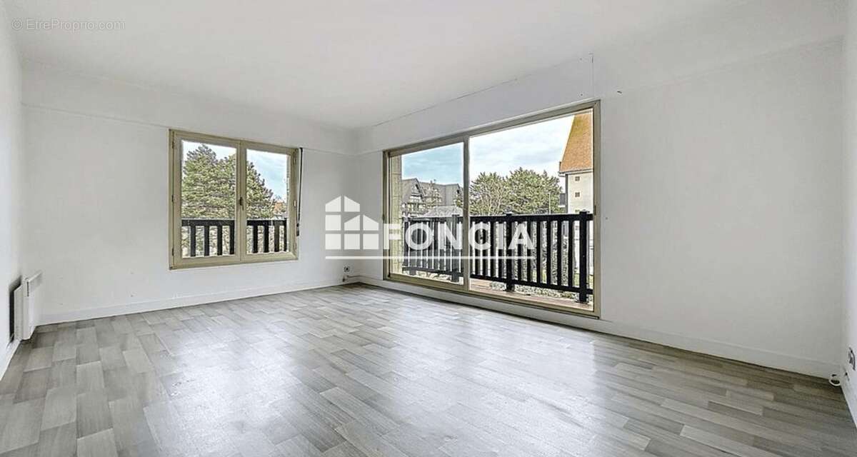 Appartement à DEAUVILLE